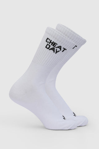 CHEAT DAY WHITE CREW SOCKS