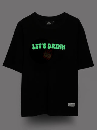 DRINKS ON ME UNISEX OVERSIZED T-SHIRT- BLACK